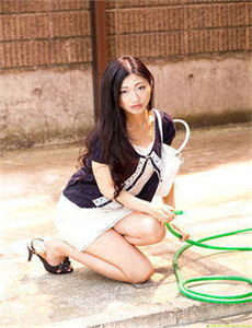 大肉大捧一进一出好爽视频MBA,雨后小故事 闪图